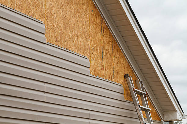 Professional Wood Siding technician working in Home, WA